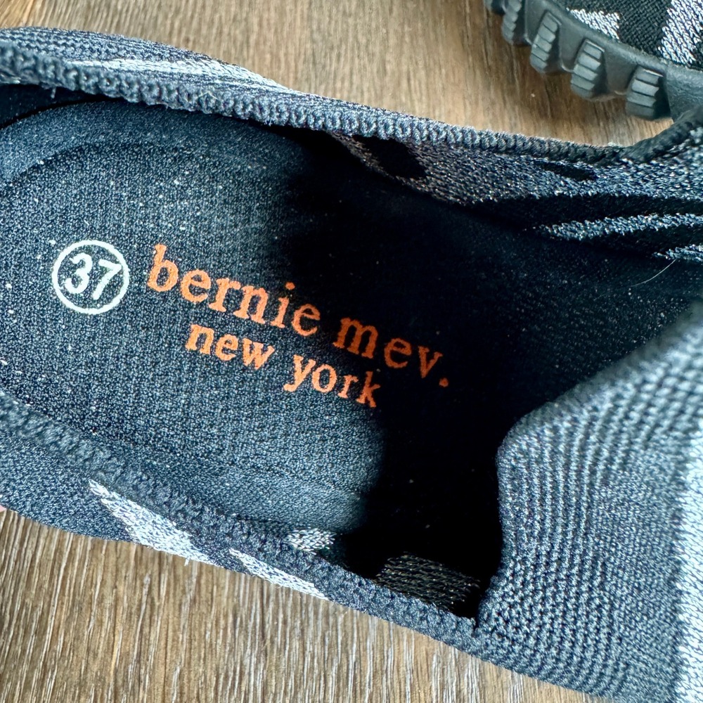 Bernie Mev Womens Peppa Knit Slip On Comfort Shoes EU 37 US 6 Black Silver Vegan - Picture 10 of 11